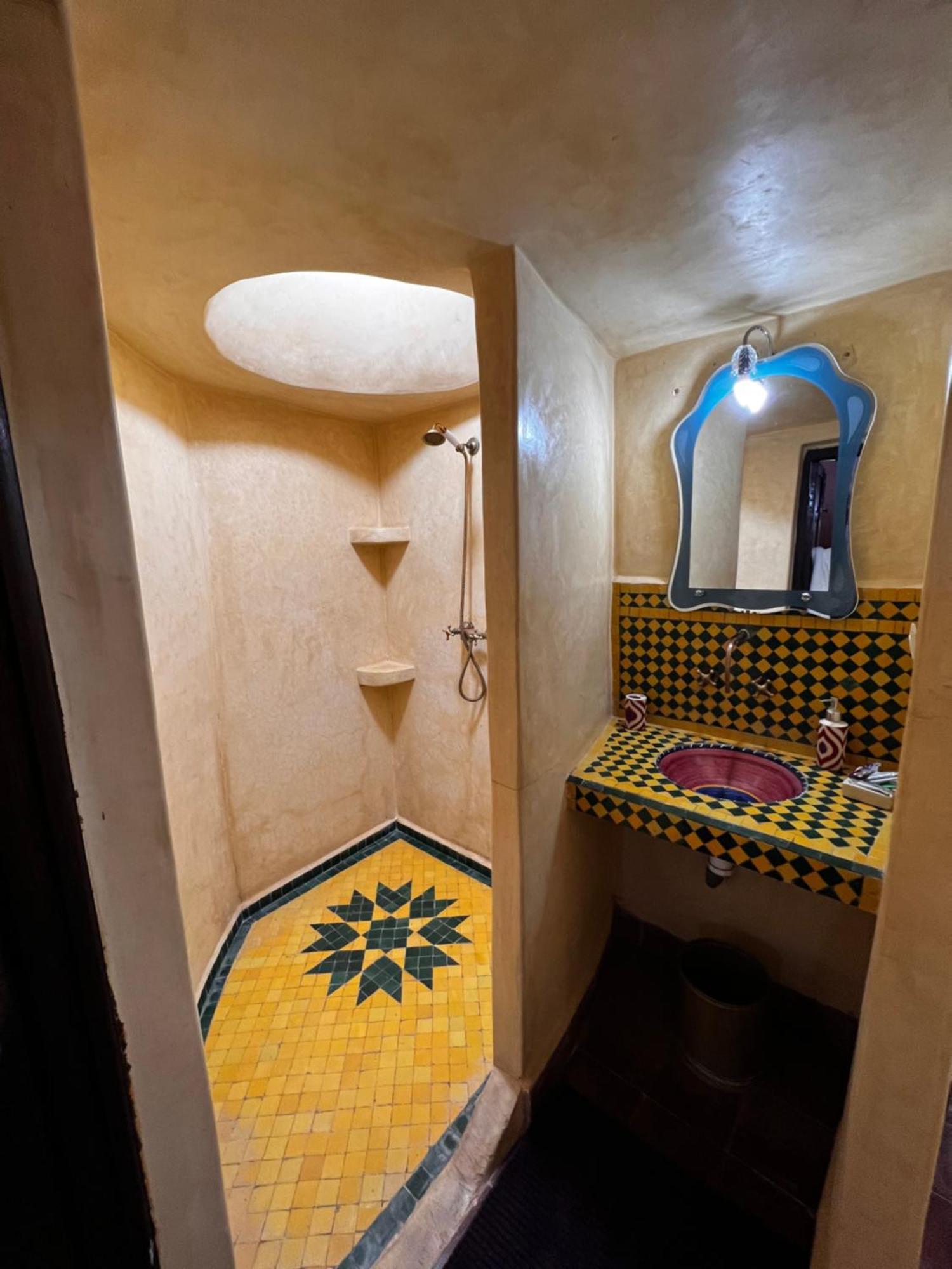 Riad Chakir Mogador Essaouira Bagian luar foto