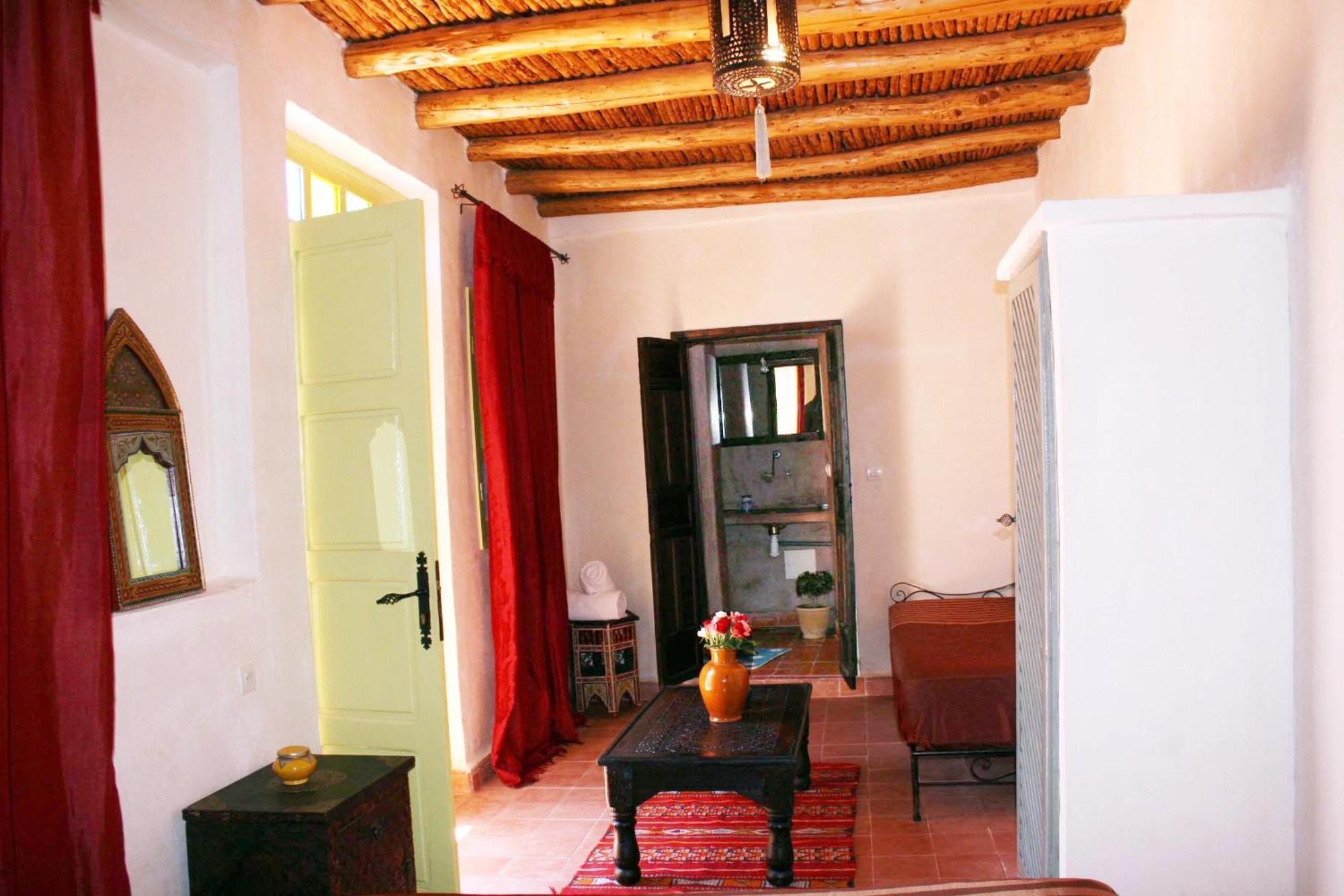 Riad Chakir Mogador Essaouira Bagian luar foto