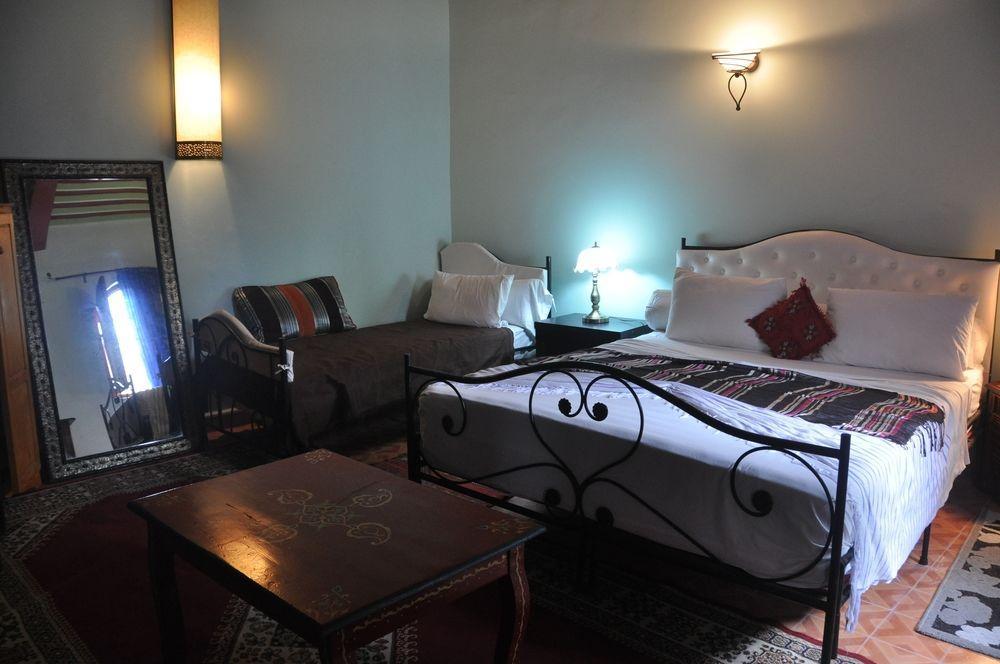 Riad Chakir Mogador Essaouira Bagian luar foto